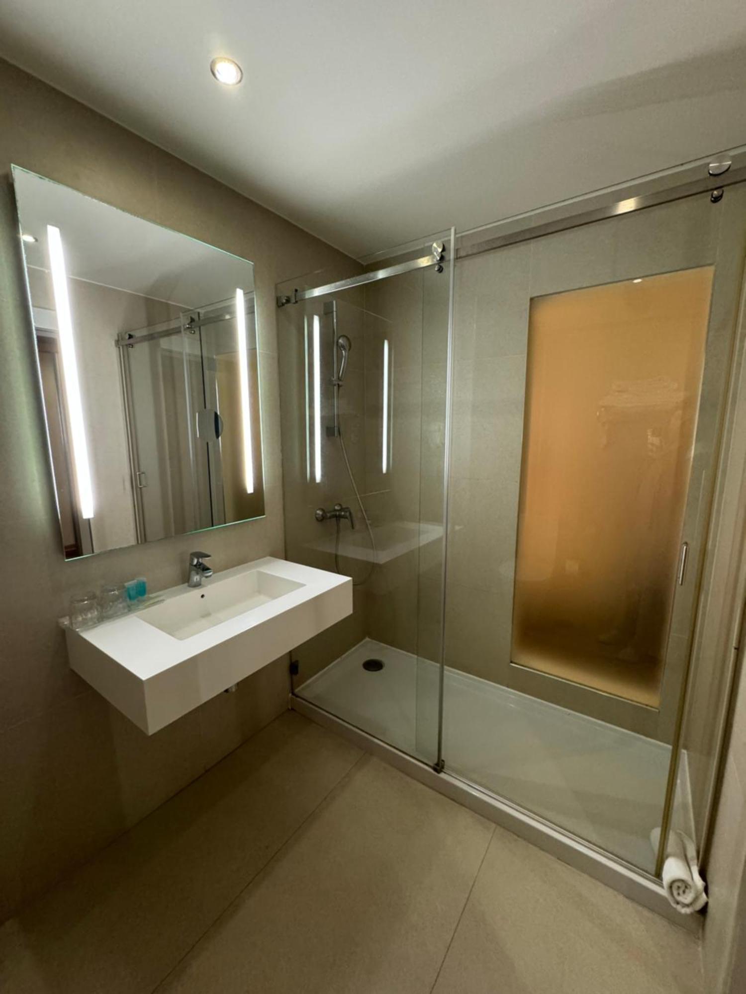 Double Room with Sea View,1618273098:JPEG